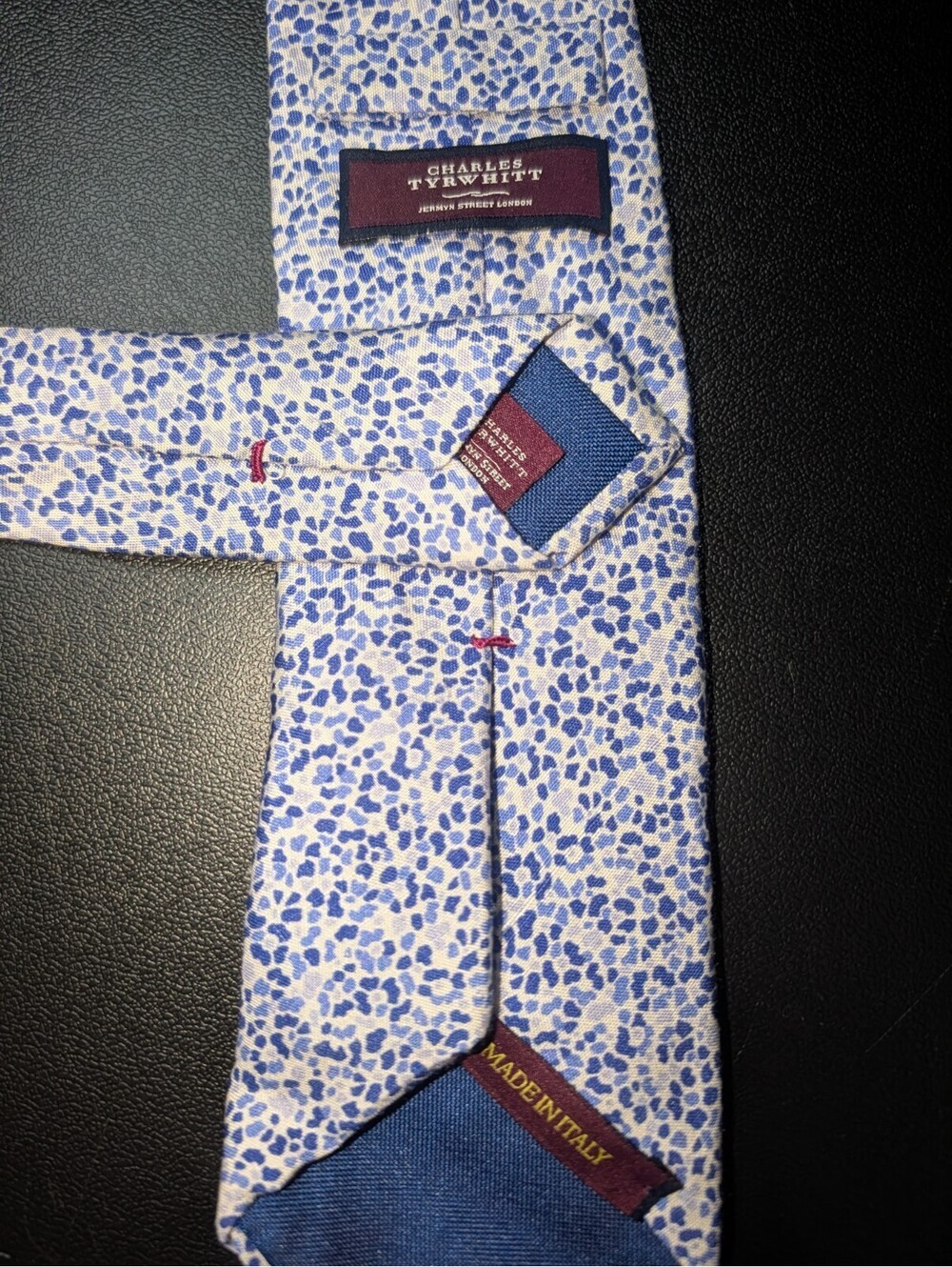 Charles Tyrwhitt Silk Tie Made In Italy Blue White